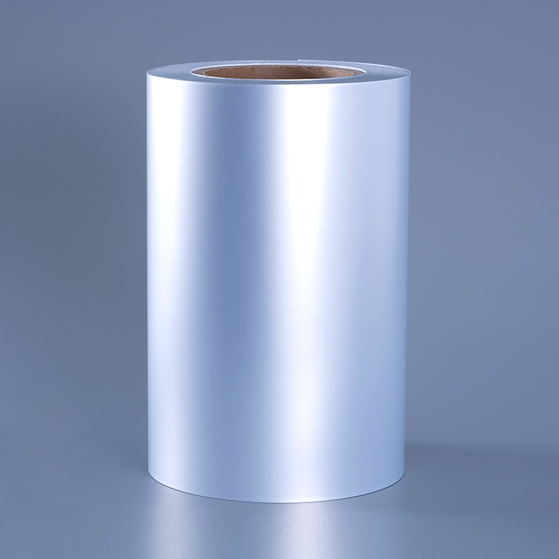 50mic プレミアム マット シルバー ポリエステル フィルム 溶剤系アクリル粘着剤付き自己粘着フィルム 耐アルコール性、耐高温性